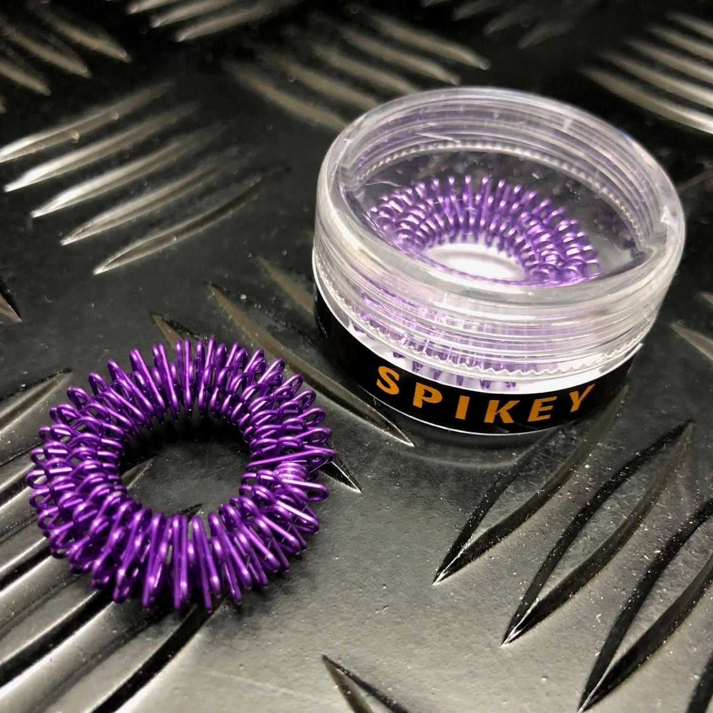 Kaiko Spikey Fidget for the finger loop