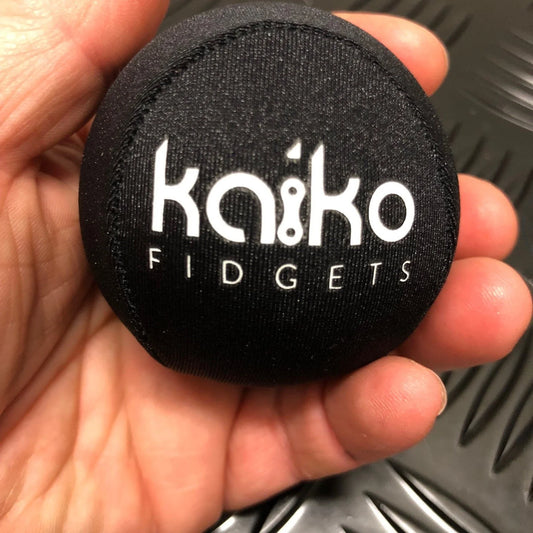 Kaiko extreme squishy large in hand