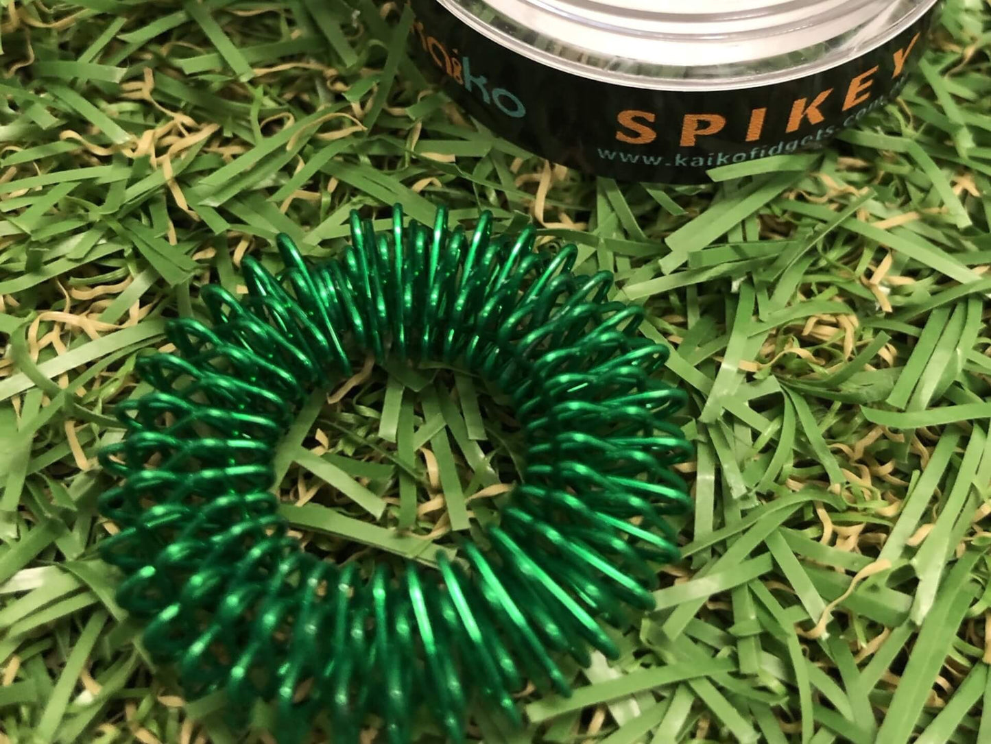 Finger Spikey green