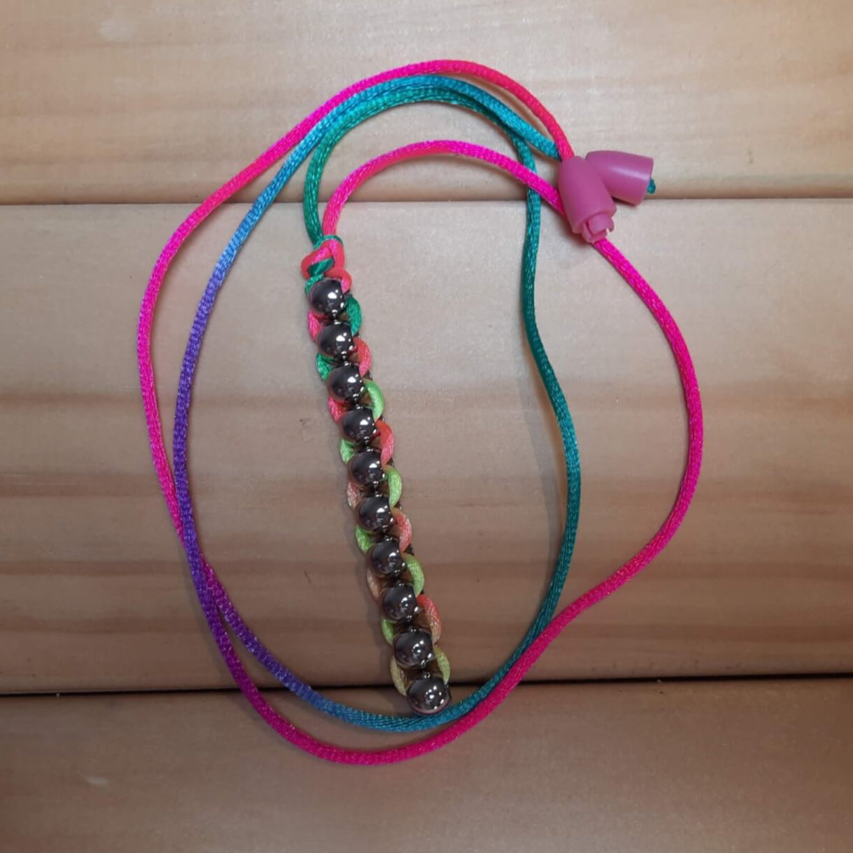Kaiko necklace rainbow