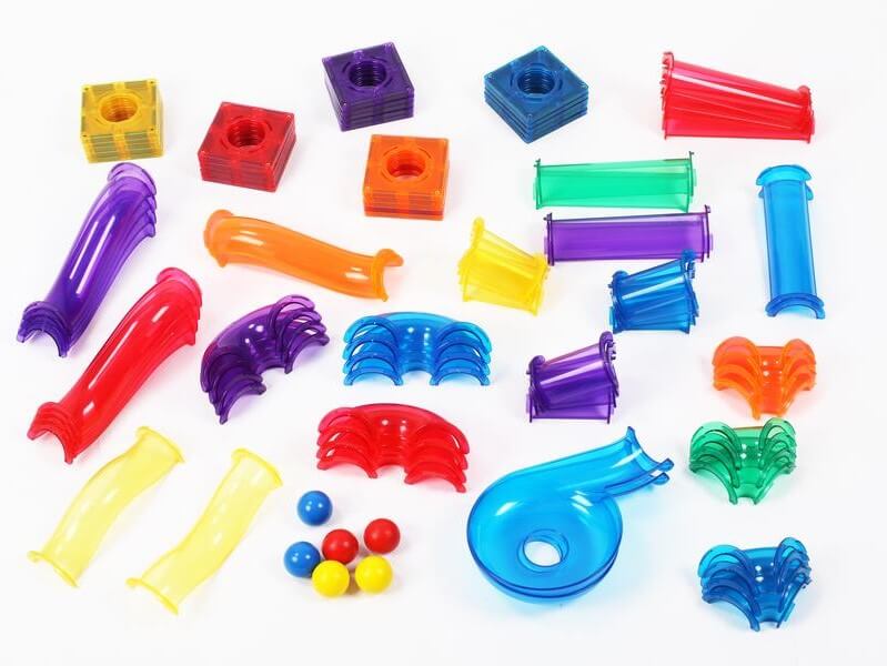 Magnetic tile ball run set coloured