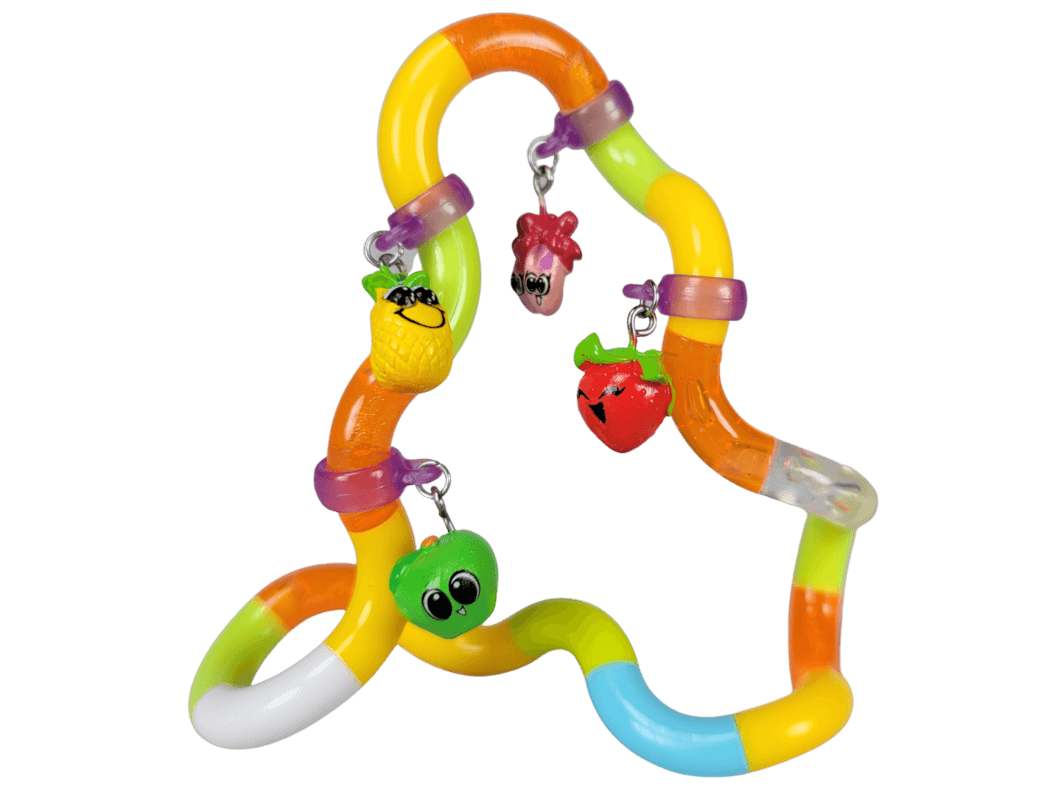 Tangle_Charms_fidgety wearable