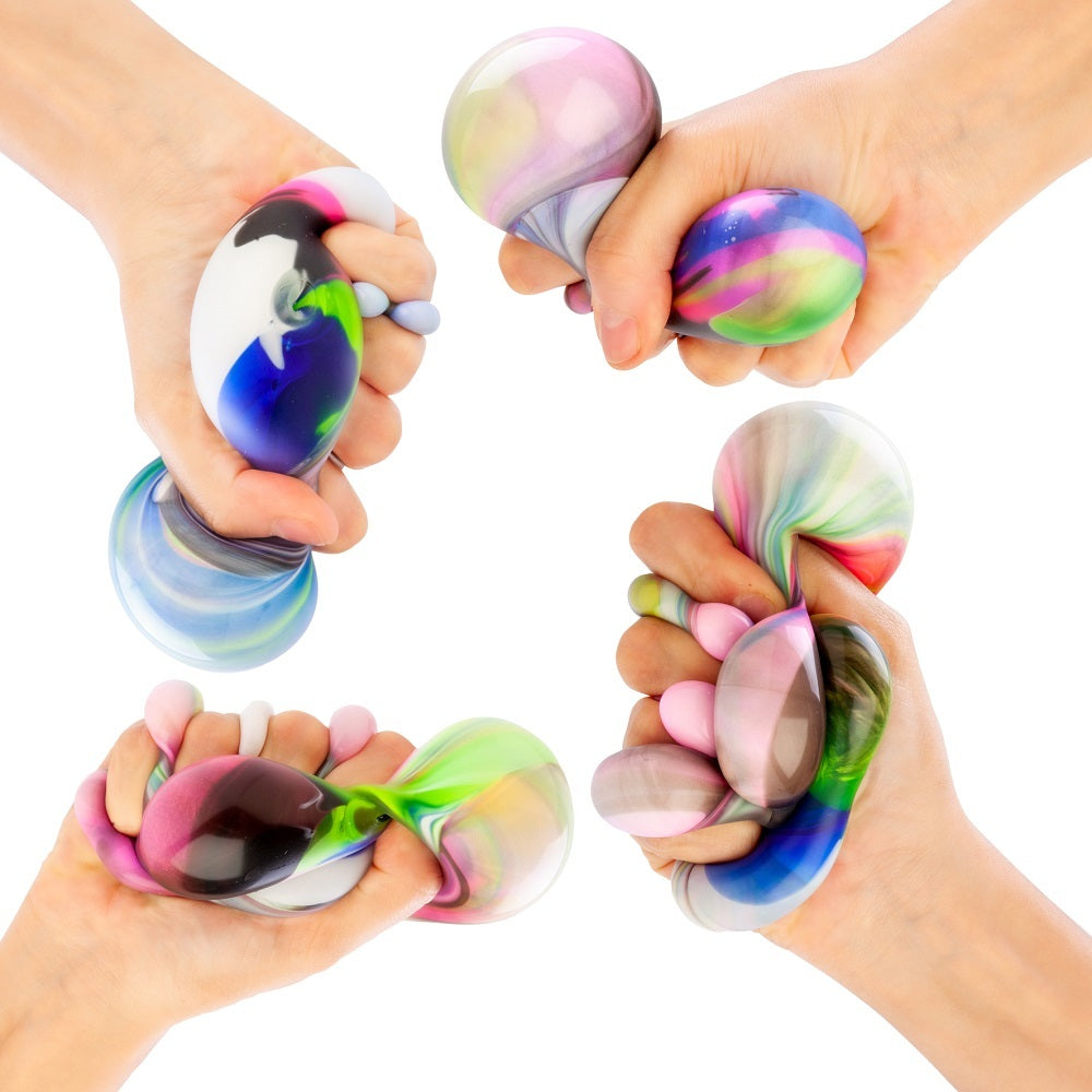 Medium Smoosho Morphing Ball being squished
