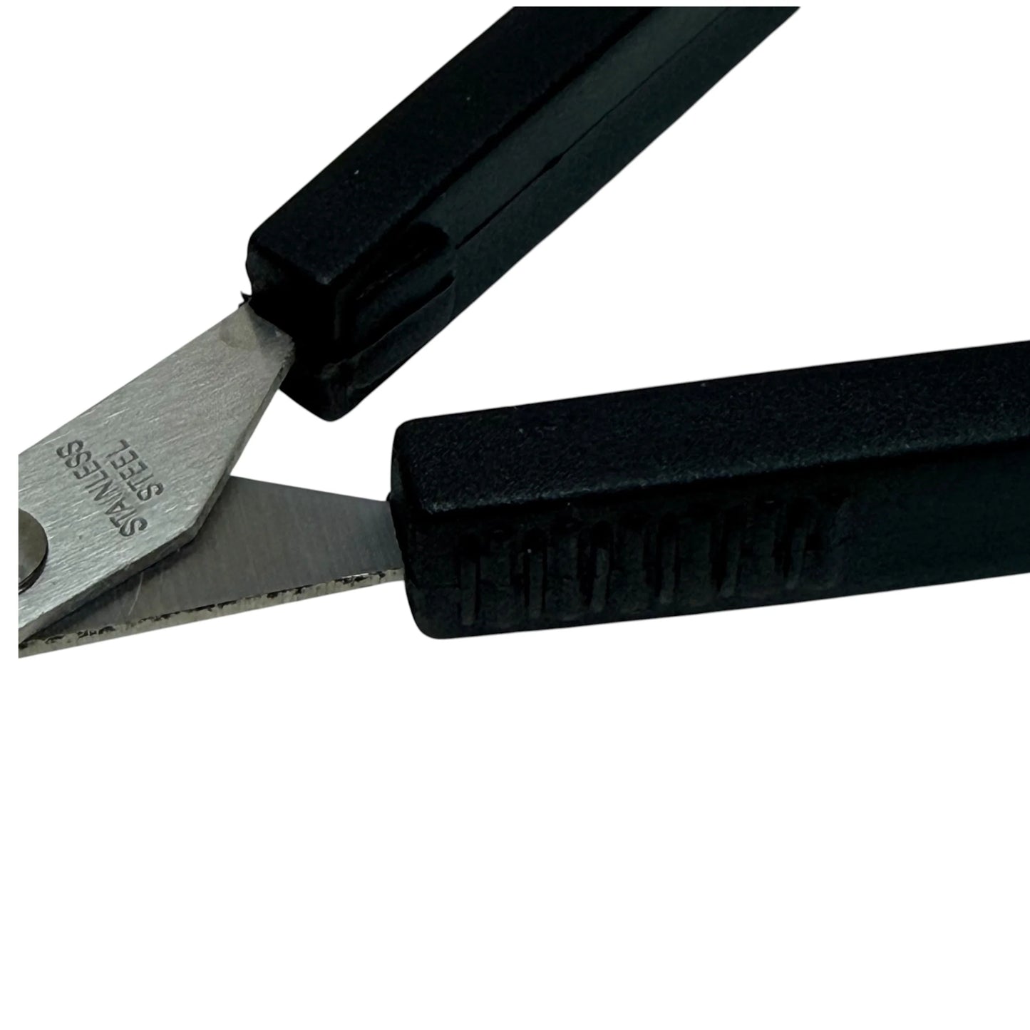 Easy Grip Self Opening Black Scissors close up