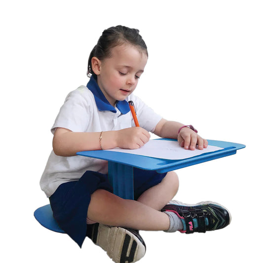 Elizabeth Richards Flexi Desk child