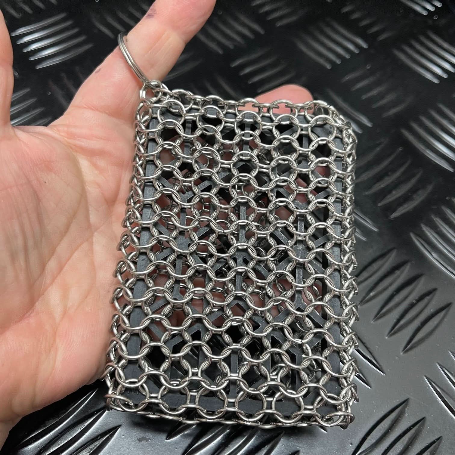 Kaiko Chain Maille Picking Squishy Pad