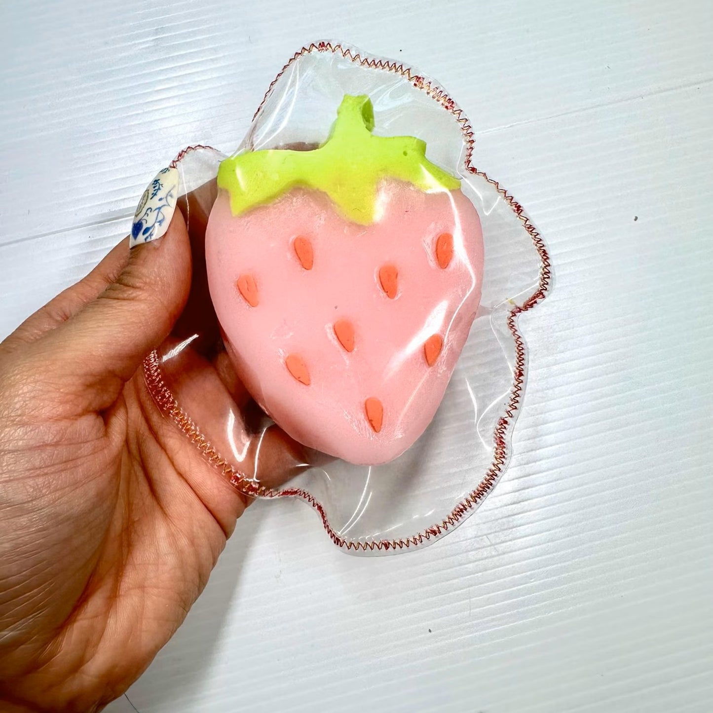 Oh Squish Me Taba Strawberry