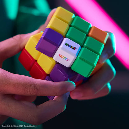 Rubiks Tetris Puzzle being solved