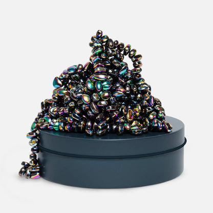 Speks Crags 300 medium tin oil slick on desk
