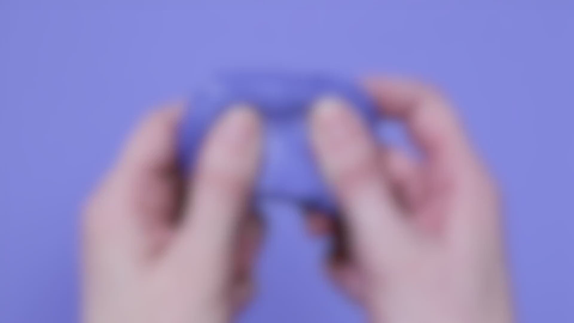 Speks Blur Focus Putty video