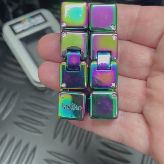 Kaiko Mini Infinity Cube Oil Slick video